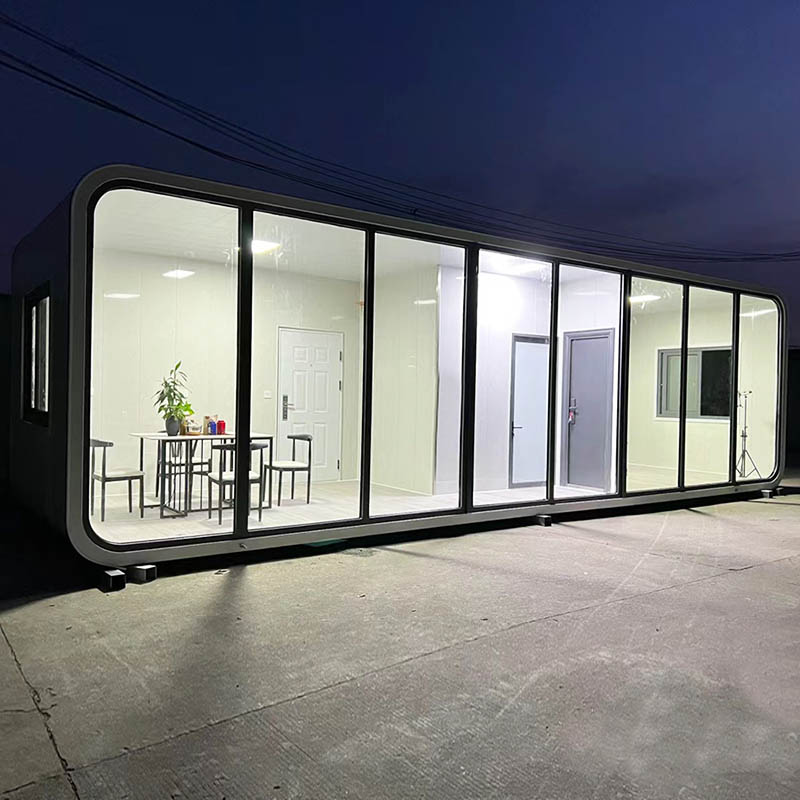 แล้ว Apple Cabin Store ล่ะ?